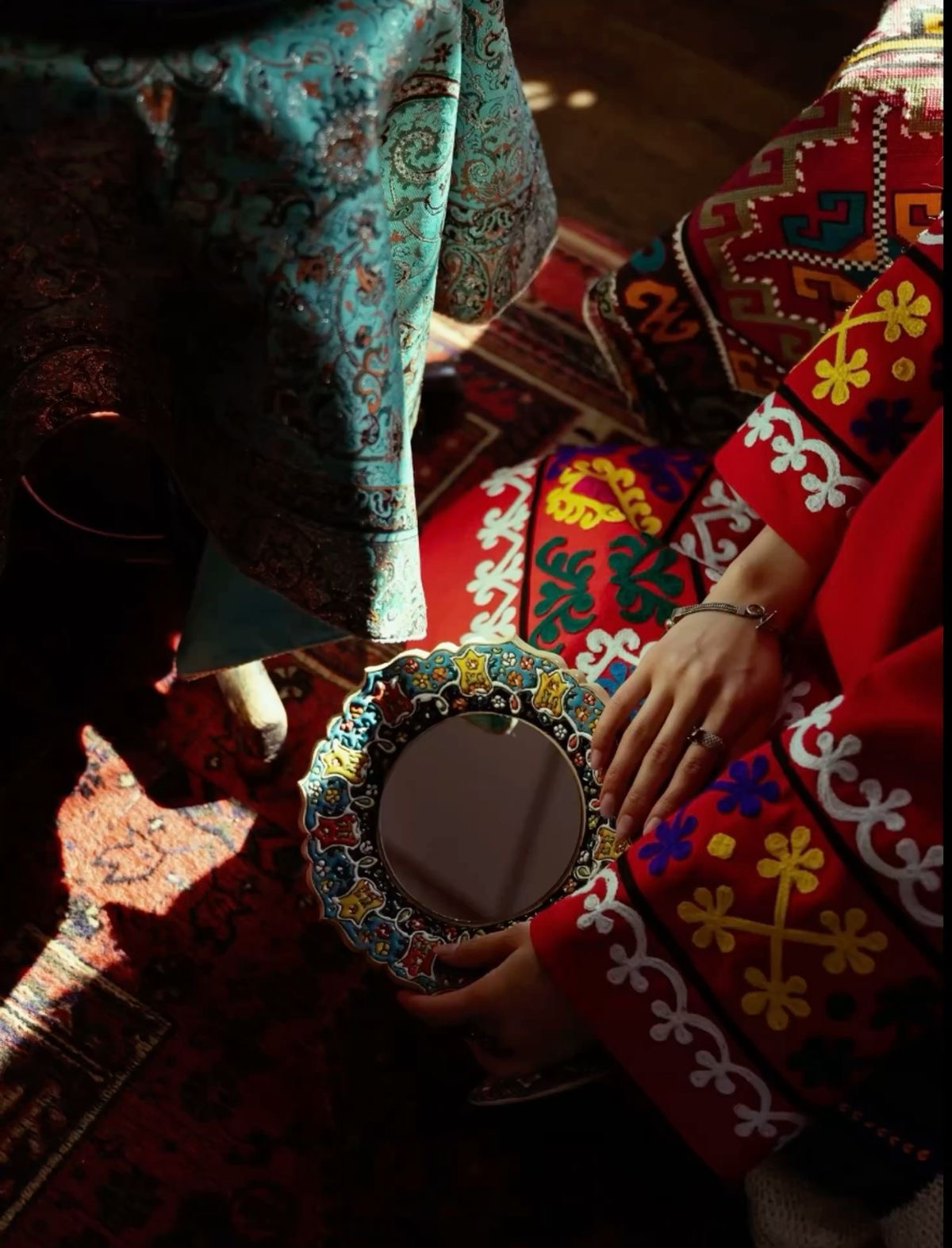 Ceramic mirror